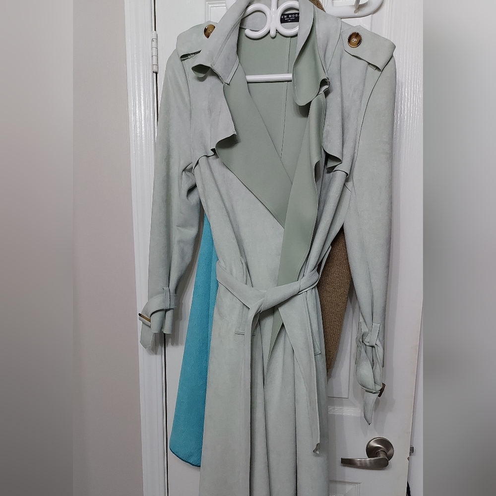 Mint soft jacket size m